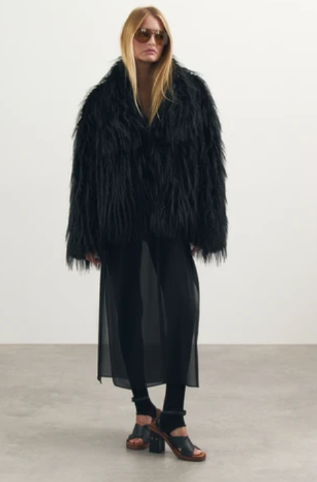 Шуба чорна ліса